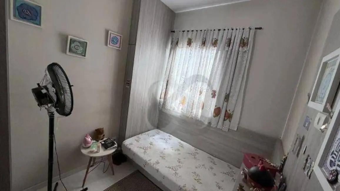 Foto 9 de Apartamento com 3 quartos à venda, 90m2 em Parque Jamaica, Londrina - PR