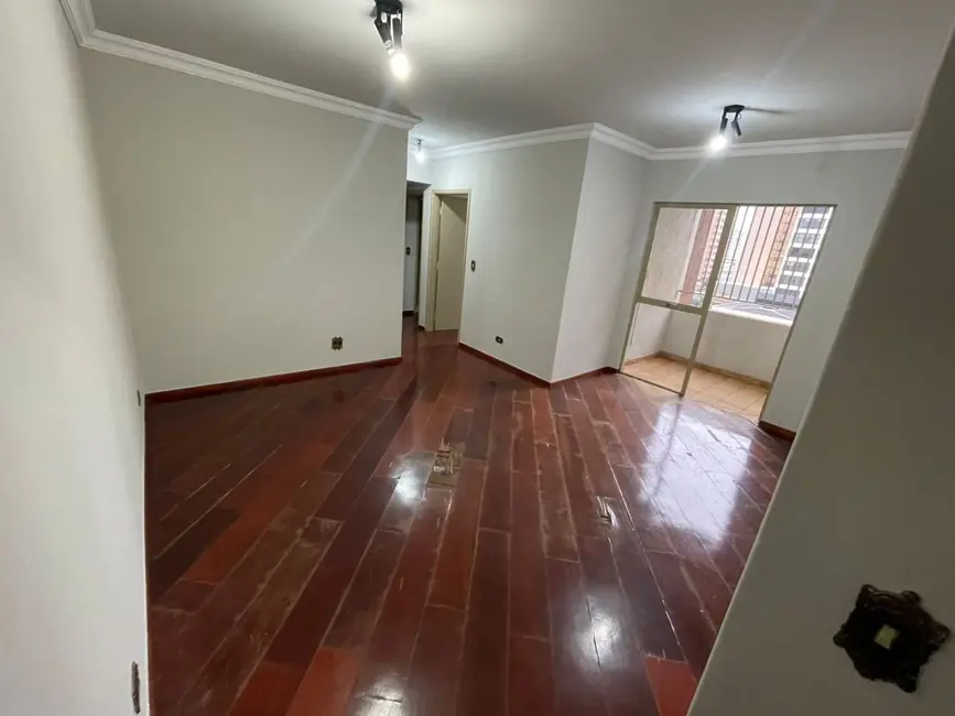 Foto 3 de Apartamento com 3 quartos para alugar, 105m2 em Centro, Londrina - PR