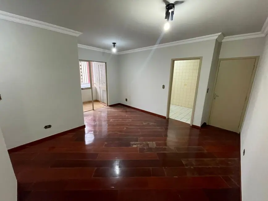 Foto 2 de Apartamento com 3 quartos para alugar, 105m2 em Centro, Londrina - PR