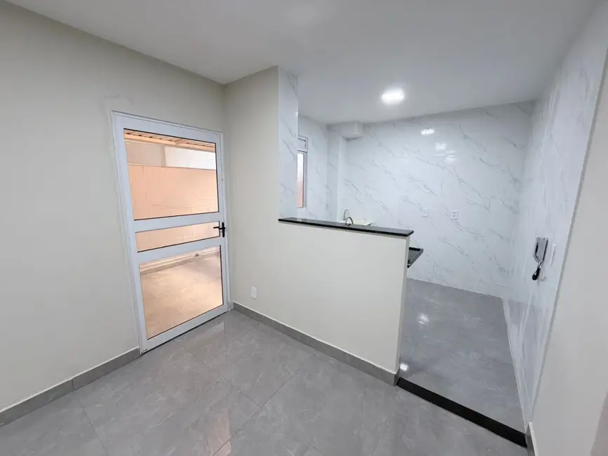 Foto 1 de Apartamento com 2 quartos à venda, 57m2 em Londrina - PR