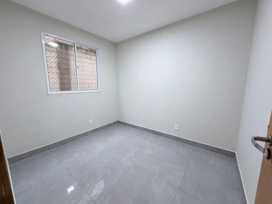 Foto 6 de Apartamento com 2 quartos à venda, 57m2 em Londrina - PR
