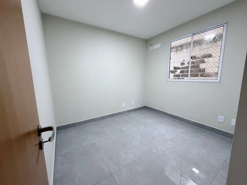 Foto 8 de Apartamento com 2 quartos à venda, 57m2 em Londrina - PR