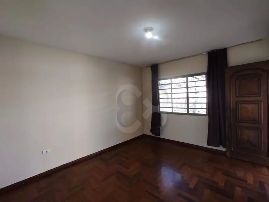 Casa com 5 quartos para alugar, 250m2 em Jardim Alvorada, Londrina - PR - imagem 5 Foto 5 de Casa com 5 quartos para alugar, 250m2 em Jardim Alvorada, Londrina - PR