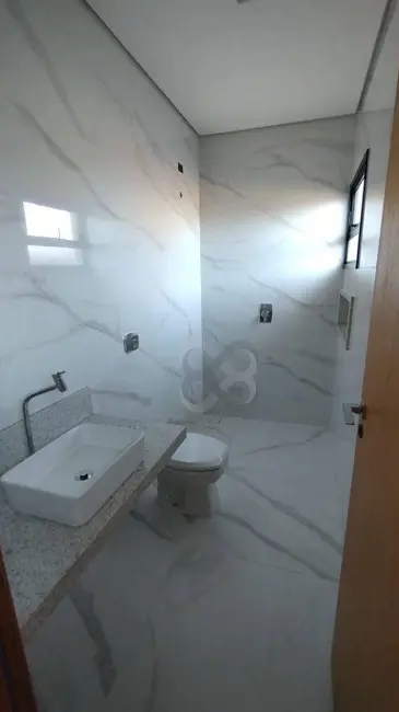 Casa de Condomínio com 3 quartos à venda, 318m2 em Londrina - PR - imagem 6 Foto 6 de Casa de Condomínio com 3 quartos à venda, 318m2 em Londrina - PR