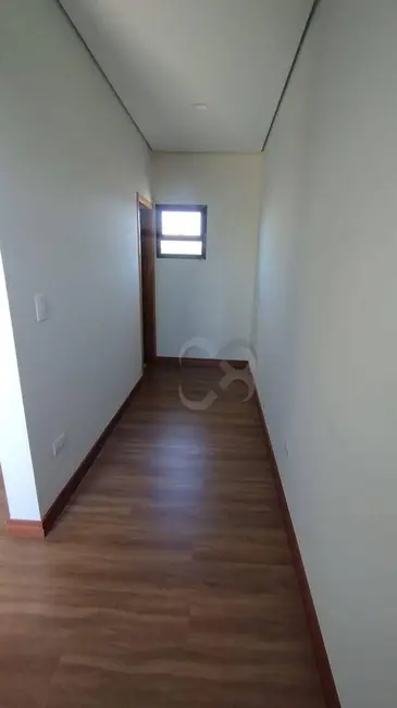 Casa de Condomínio com 3 quartos à venda, 318m2 em Londrina - PR - imagem 5 Foto 5 de Casa de Condomínio com 3 quartos à venda, 318m2 em Londrina - PR