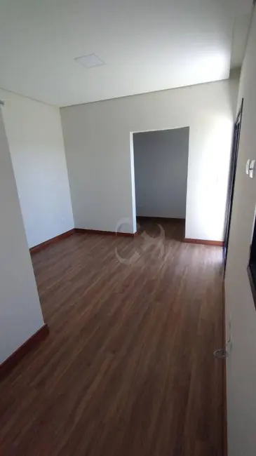 Casa de Condomínio com 3 quartos à venda, 318m2 em Londrina - PR - imagem 8 Foto 8 de Casa de Condomínio com 3 quartos à venda, 318m2 em Londrina - PR