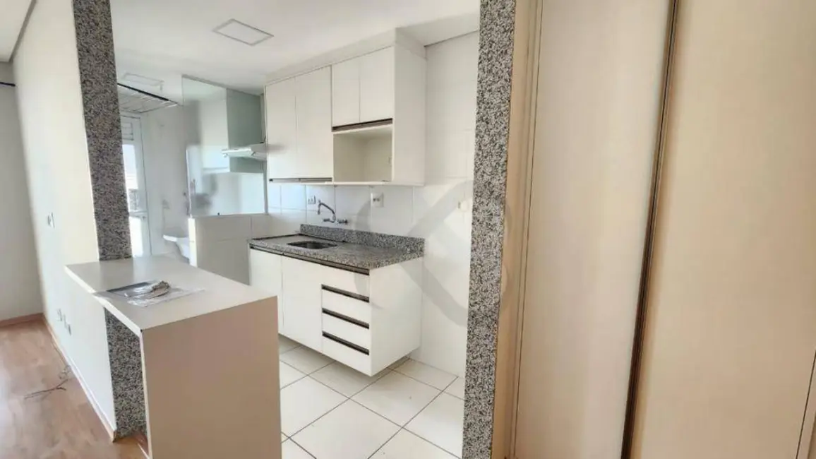 Foto 4 de Apartamento com 3 quartos para alugar, 112m2 em Centro, Londrina - PR