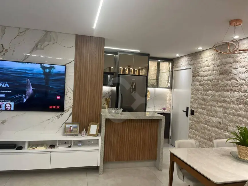 Foto 3 de Apartamento com 2 quartos à venda, 93m2 em Aurora, Londrina - PR