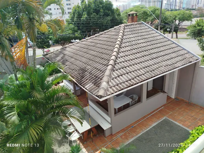 Foto 3 de Sobrado com 4 quartos à venda, 320m2 em Parque Residencial Alcântara, Londrina - PR