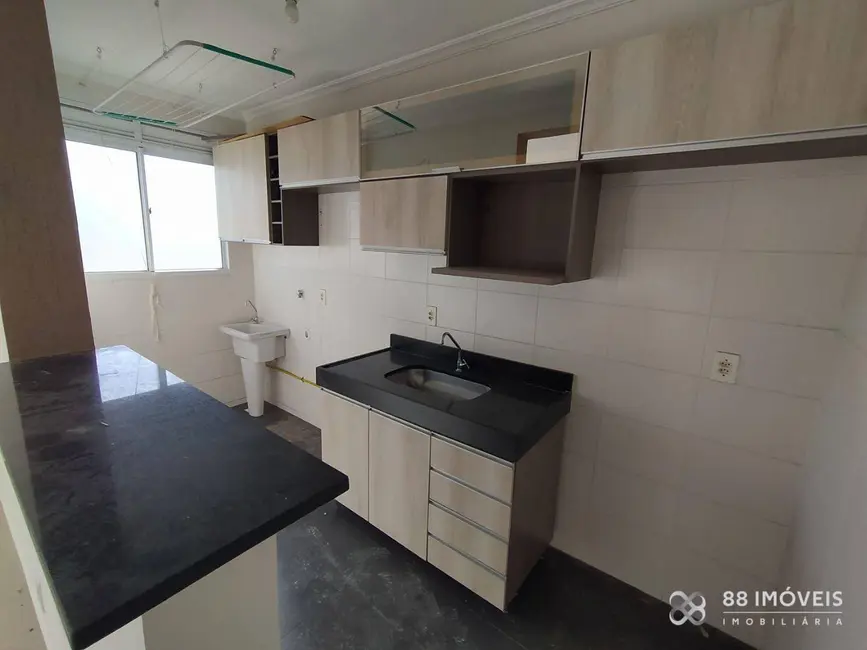 Apartamento com 2 quartos para alugar, 60m2 em Conjunto Habitacional Jesualdo Garcia Pessoa, Londrina - PR - imagem 5 Foto 5 de Apartamento com 2 quartos para alugar, 60m2 em Conjunto Habitacional Jesualdo Garcia Pessoa, Londrina - PR
