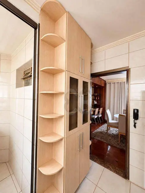 Foto 5 de Apartamento com 2 quartos à venda, 43m2 em Jardim Agari, Londrina - PR