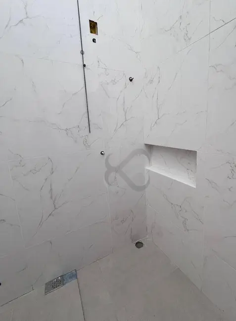 Casa com 3 quartos à venda, 186m2 em Alto da Boa Vista, Londrina - PR - imagem 9 Foto 9 de Casa com 3 quartos à venda, 186m2 em Alto da Boa Vista, Londrina - PR