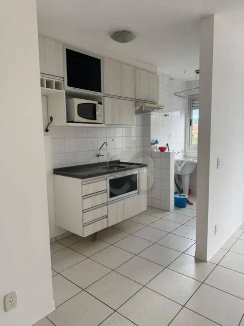 Foto 3 de Apartamento com 3 quartos para alugar, 80m2 em Aurora, Londrina - PR