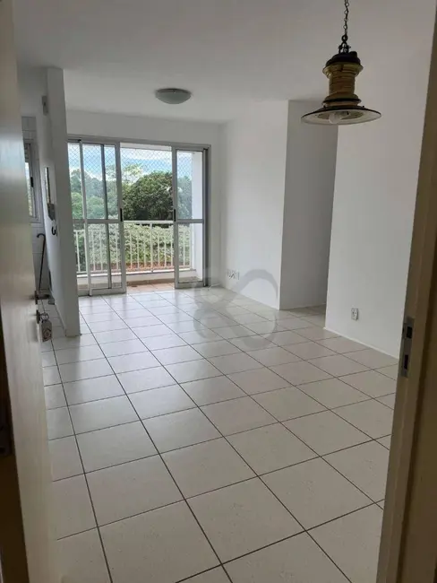 Foto 4 de Apartamento com 3 quartos para alugar, 80m2 em Aurora, Londrina - PR