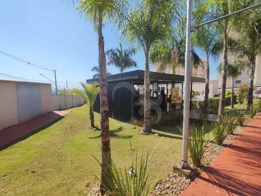 Foto 9 de Apartamento com 2 quartos à venda, 50m2 em Londrina - PR