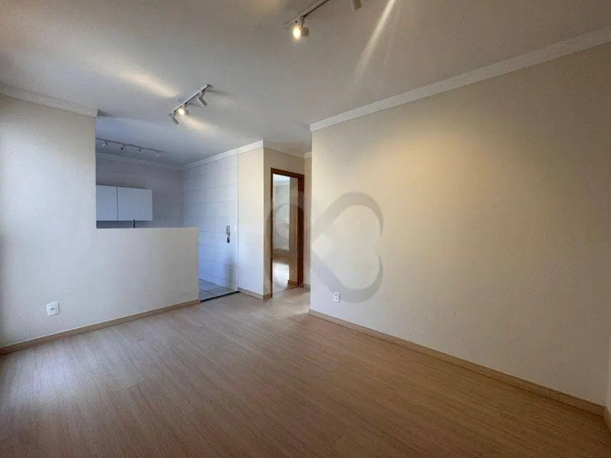 Foto 3 de Apartamento com 2 quartos à venda, 50m2 em Londrina - PR