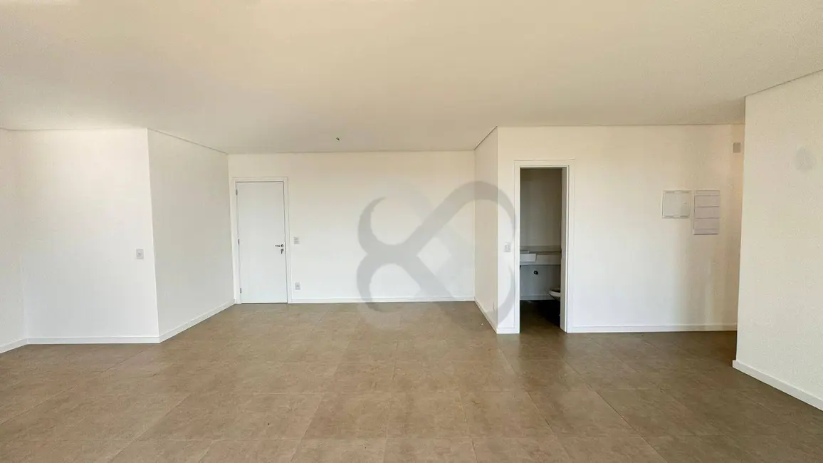Foto 6 de Apartamento com 2 quartos à venda, 138m2 em Santa Rosa, Londrina - PR