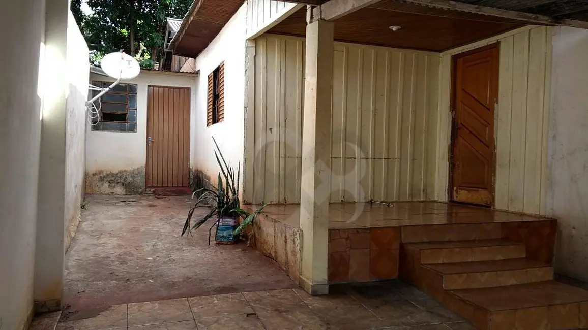 Foto 20 de Casa à venda, 360m2 em Portuguesa, Londrina - PR