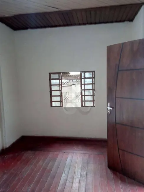 Foto 26 de Casa à venda, 360m2 em Portuguesa, Londrina - PR