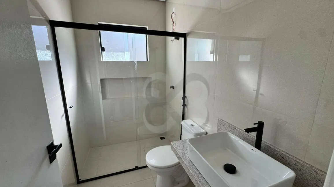 Foto 7 de Casa com 3 quartos à venda, 156m2 em Londrina - PR