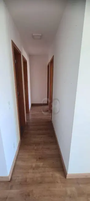 Apartamento com 3 quartos à venda, 115m2 em Santa Rosa, Londrina - PR - imagem 5 Foto 5 de Apartamento com 3 quartos à venda, 115m2 em Santa Rosa, Londrina - PR