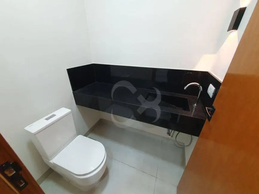 Foto 11 de Casa para alugar, 150m2 em Petrópolis, Londrina - PR