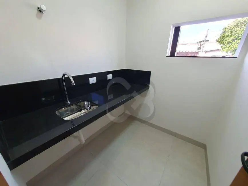 Casa para alugar, 150m2 em Petrópolis, Londrina - PR - imagem 7 Foto 7 de Casa para alugar, 150m2 em Petrópolis, Londrina - PR