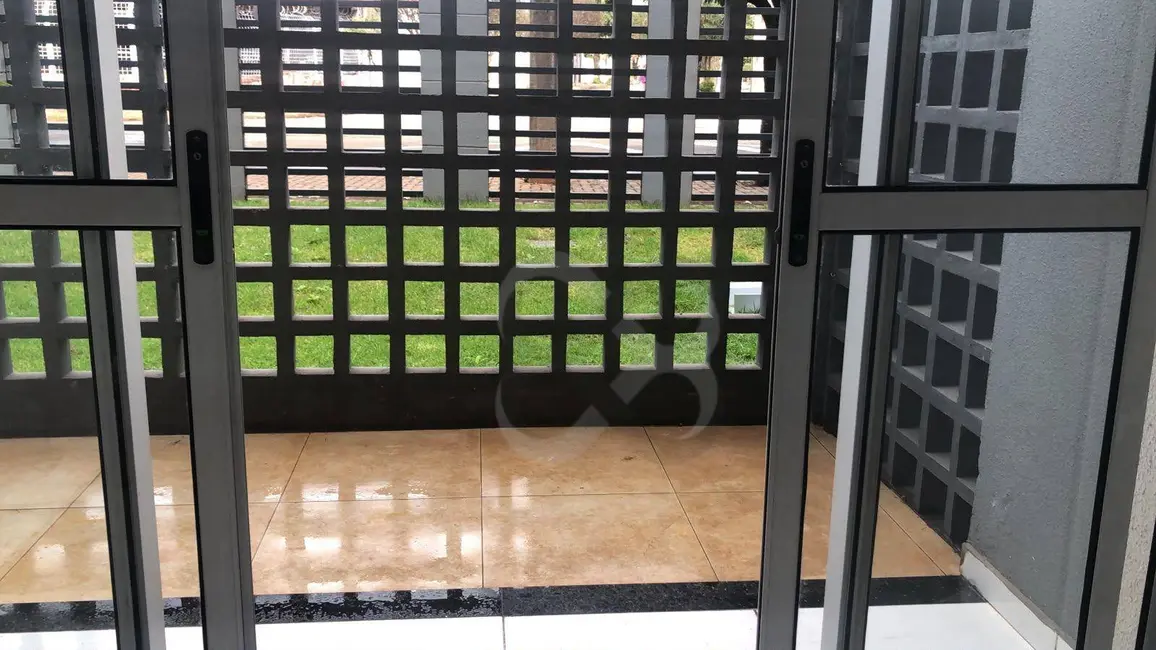 Foto 5 de Apartamento com 3 quartos à venda e para alugar, 84m2 em Vila Casoni, Londrina - PR