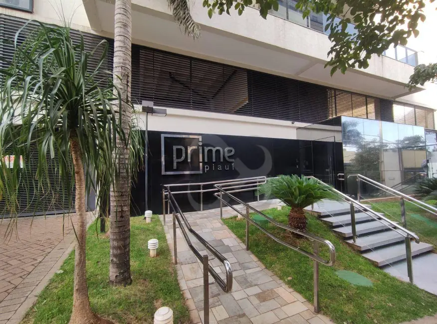Foto 1 de Apartamento com 1 quarto para alugar, 60m2 em Centro, Londrina - PR
