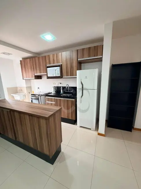 Foto 4 de Apartamento com 1 quarto para alugar, 60m2 em Centro, Londrina - PR