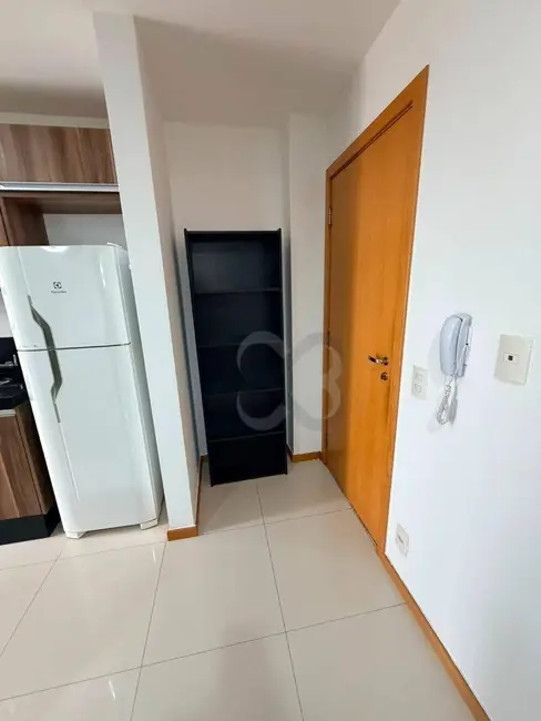 Foto 6 de Apartamento com 1 quarto para alugar, 60m2 em Centro, Londrina - PR