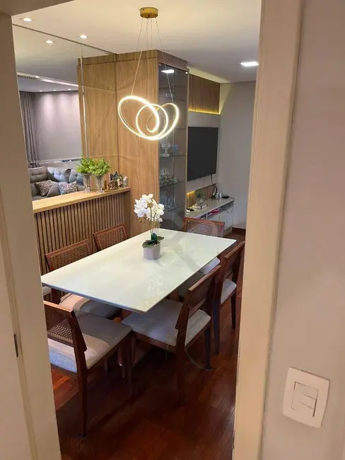 Foto 6 de Sobrado com 3 quartos à venda, 100m2 em Centro, Londrina - PR