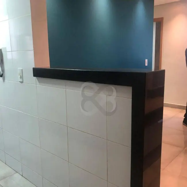 Apartamento com 2 quartos à venda e para alugar, 50m2 em Londrina - PR - imagem 6 Foto 6 de Apartamento com 2 quartos à venda e para alugar, 50m2 em Londrina - PR
