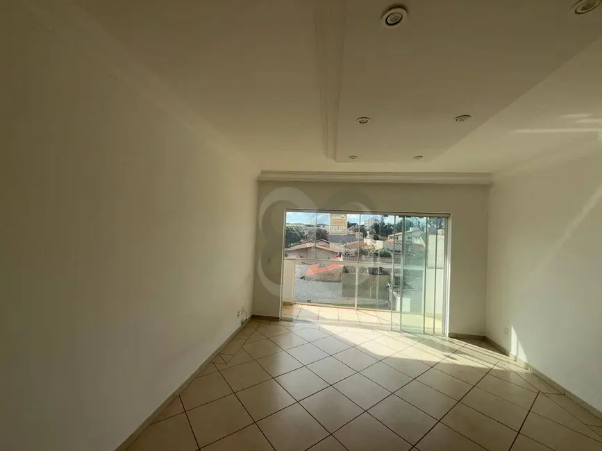 Apartamento com 3 quartos à venda, 115m2 em Veraliz, Londrina - PR - imagem 3 Foto 3 de Apartamento com 3 quartos à venda, 115m2 em Veraliz, Londrina - PR