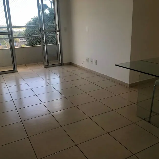 Apartamento com 3 quartos à venda e para alugar, 84m2 em Vila Casoni, Londrina - PR - imagem 5 Foto 5 de Apartamento com 3 quartos à venda e para alugar, 84m2 em Vila Casoni, Londrina - PR