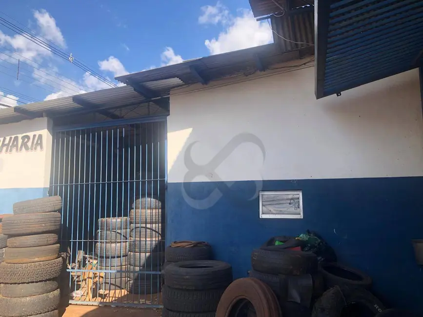 Foto 4 de Terreno / Lote à venda, 378m2 em Londrina - PR