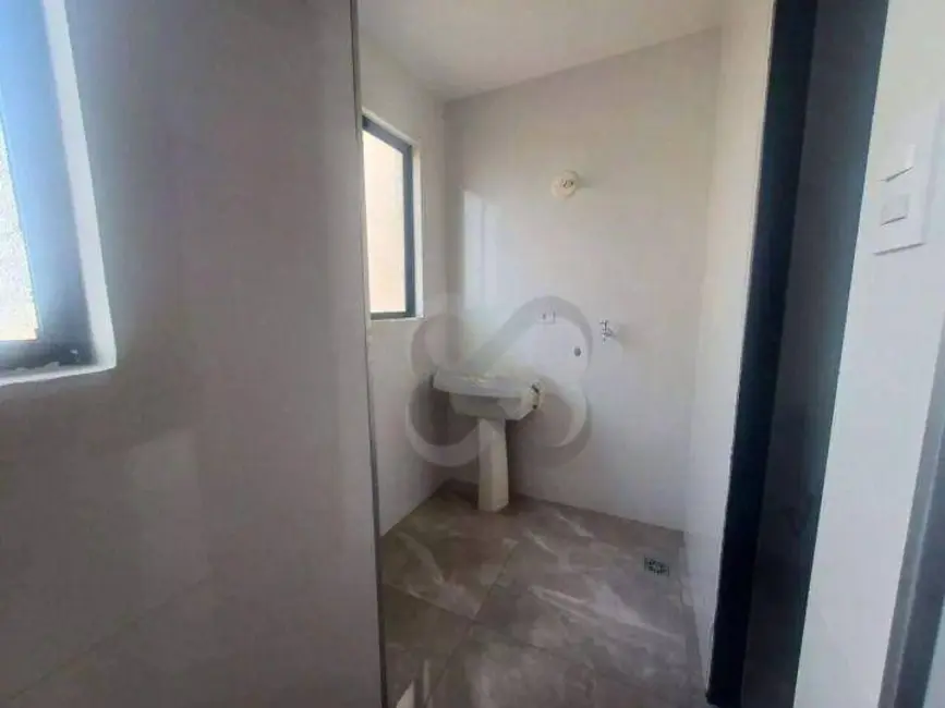 Foto 9 de Apartamento com 2 quartos à venda, 75m2 em Centro, Londrina - PR