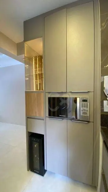 Apartamento com 3 quartos à venda, 126m2 em Centro, Londrina - PR - imagem 9 Foto 9 de Apartamento com 3 quartos à venda, 126m2 em Centro, Londrina - PR