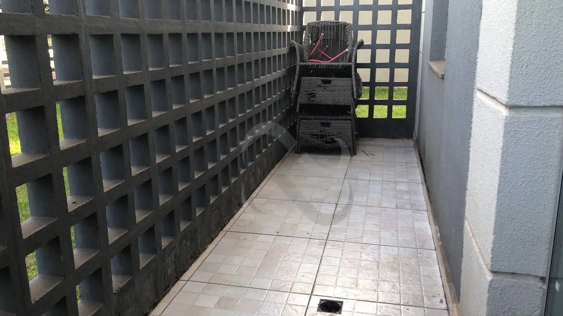 Foto 6 de Apartamento com 2 quartos à venda, 84m2 em Vila Casoni, Londrina - PR