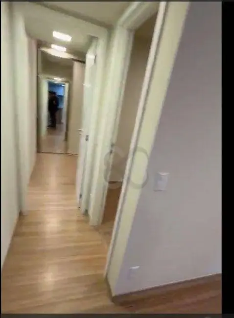Apartamento com 2 quartos à venda, 93m2 em Aurora, Londrina - PR - imagem 8 Foto 8 de Apartamento com 2 quartos à venda, 93m2 em Aurora, Londrina - PR