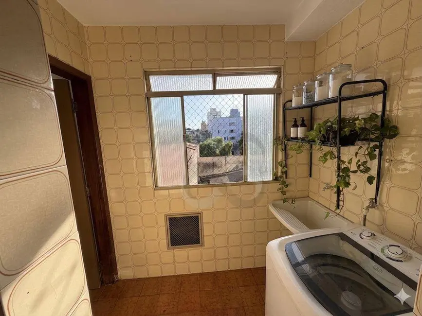 Foto 9 de Apartamento com 2 quartos à venda, 72m2 em Jardim Palermo, Londrina - PR
