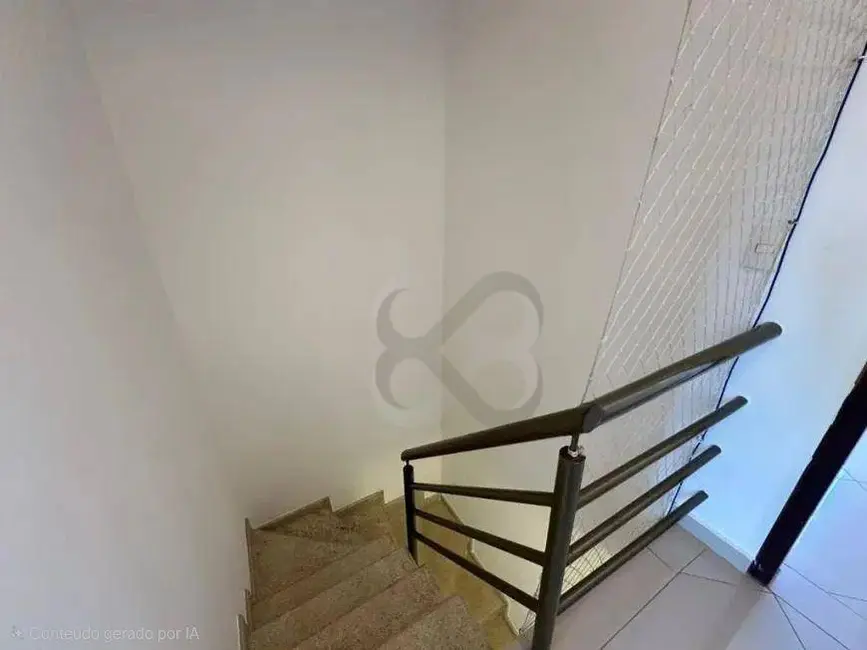 Foto 7 de Sobrado com 3 quartos à venda, 158m2 em Industrial, Londrina - PR