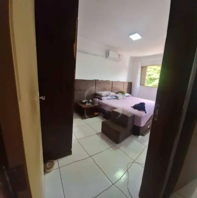 Apartamento com 2 quartos à venda, 72m2 em Jardim Palermo, Londrina - PR - imagem 4 Foto 4 de Apartamento com 2 quartos à venda, 72m2 em Jardim Palermo, Londrina - PR