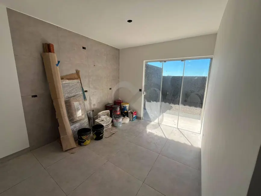Foto 3 de Casa com 2 quartos à venda, 200m2 em Conjunto Vivi Xavier, Londrina - PR