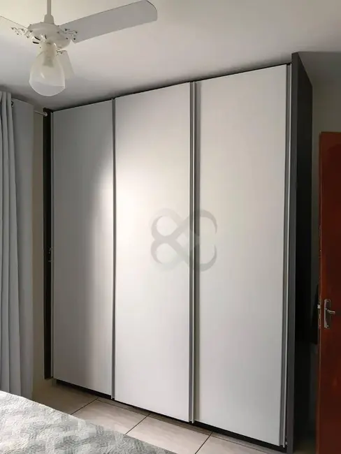 Foto 7 de Casa com 4 quartos à venda, 294m2 em Bandeirantes, Londrina - PR