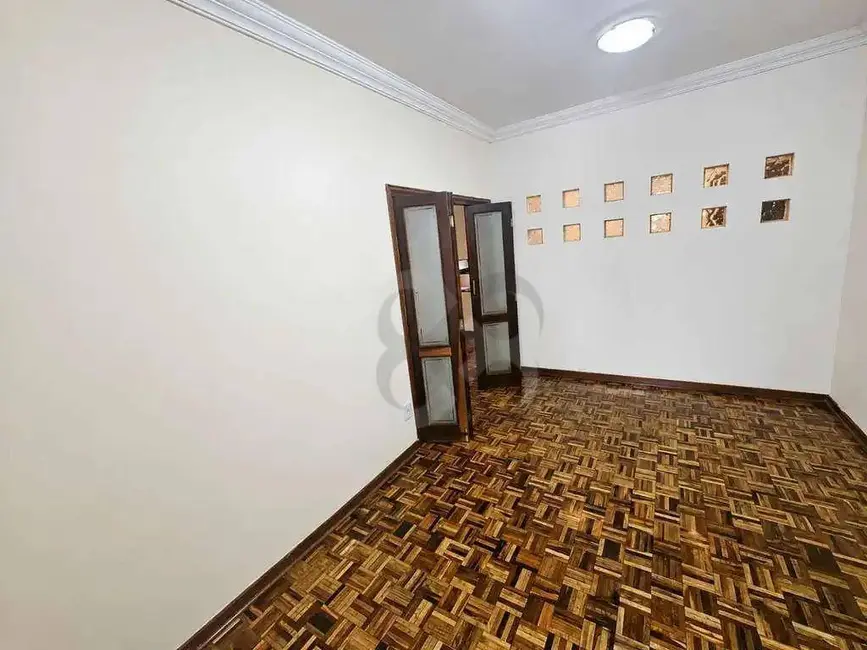 Foto 5 de Casa com 4 quartos à venda, 300m2 em Jardim Agari, Londrina - PR