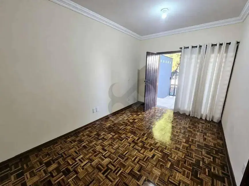 Foto 6 de Casa com 4 quartos à venda, 300m2 em Jardim Agari, Londrina - PR