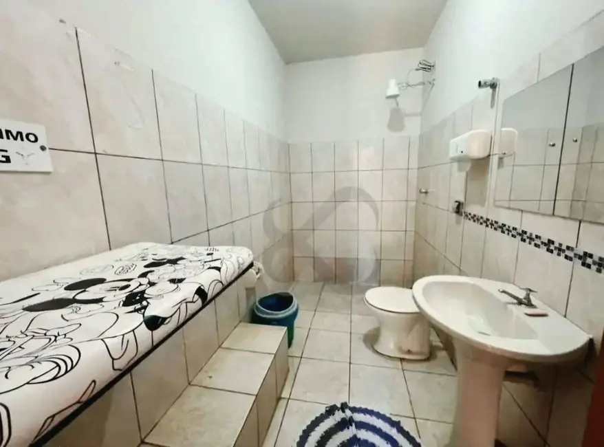 Foto 13 de Chácara à venda, 450m2 em Colúmbia, Londrina - PR
