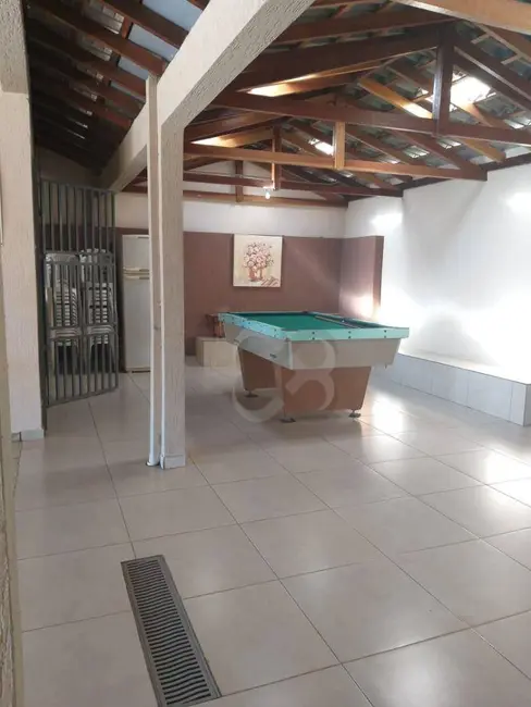 Chácara à venda, 450m2 em Colúmbia, Londrina - PR - imagem 7 Foto 7 de Chácara à venda, 450m2 em Colúmbia, Londrina - PR