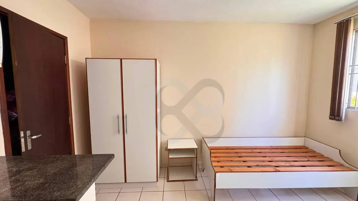 Foto 6 de Apartamento com 1 quarto para alugar, 25m2 em Alto da Colina, Londrina - PR